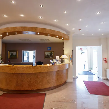 فندق Erbprinz & Restaurant 