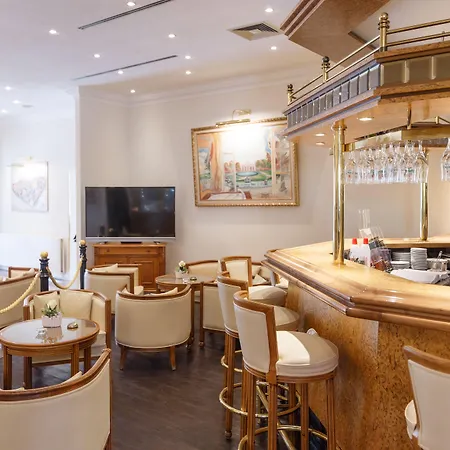 فندق Erbprinz & Restaurant 