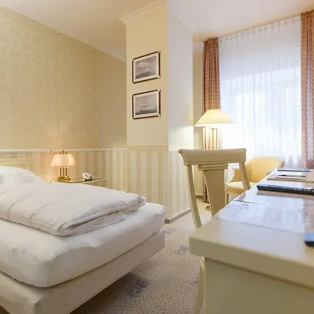 酒店 Erbprinz & Restaurant 