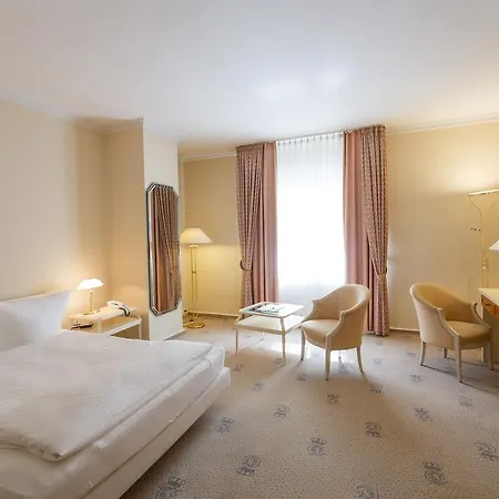 酒店 Erbprinz & Restaurant 